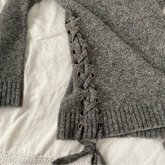 Lovers + Friends XS RUN BIG grey Lace Up Sweater Dress Revolve wool blend - Picture 5 of 7